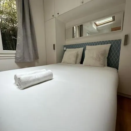 Duplex De Luxe *